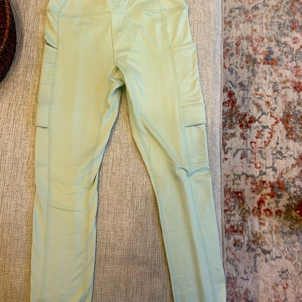 Pink Victoria’s Secret winter pocket pants new with tags
